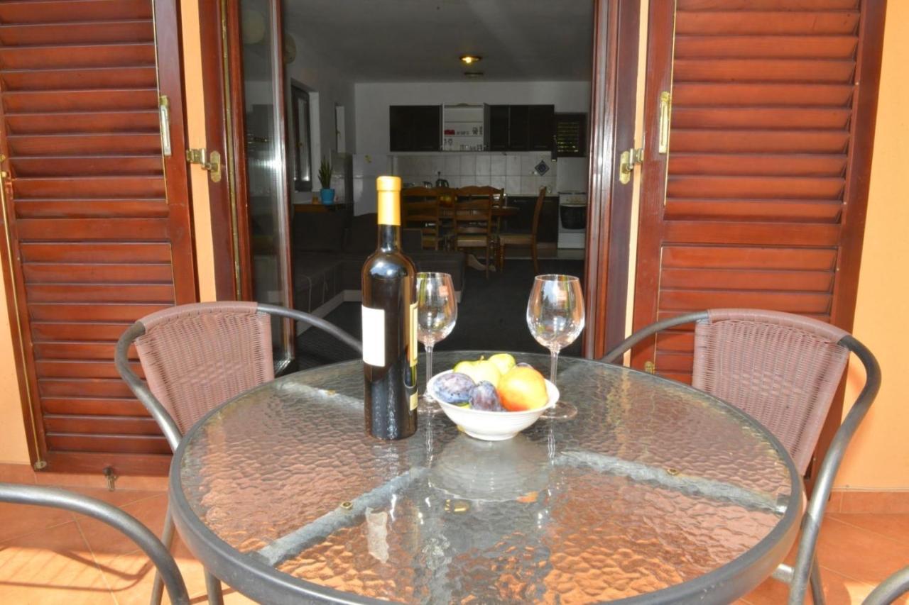 D Apartment Kotor Extérieur photo