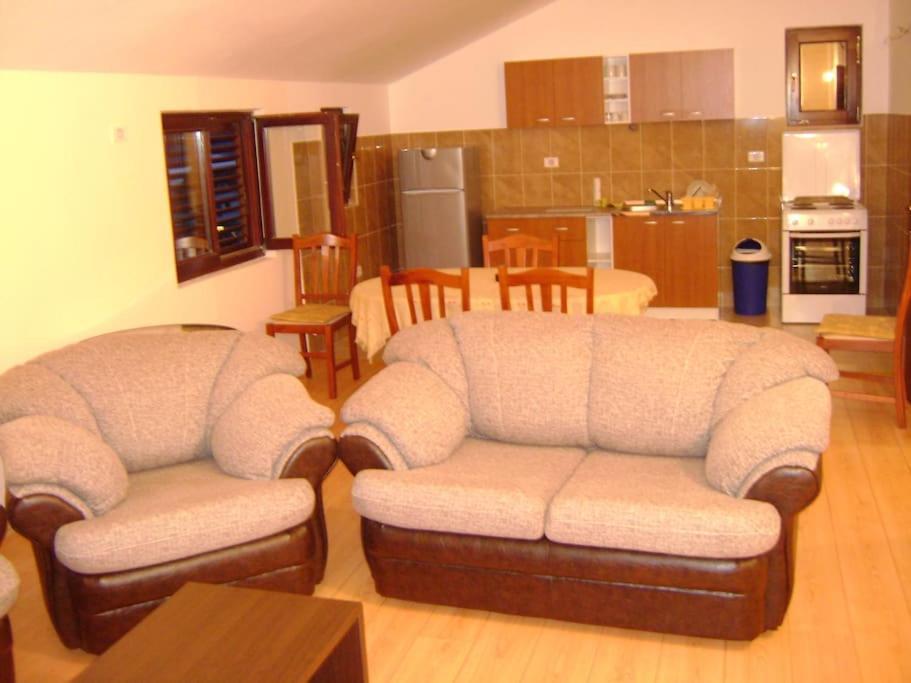 D Apartment Kotor Extérieur photo